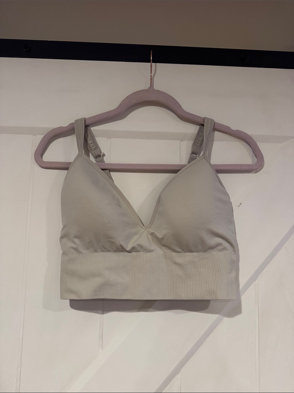 Athleta V-Neck Light Beige Bralette with Ribbed Band